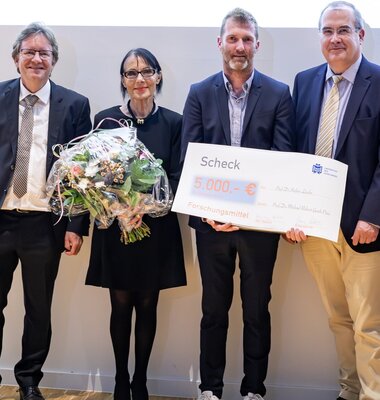 Gruppenfoto von der Verleihung des Preises