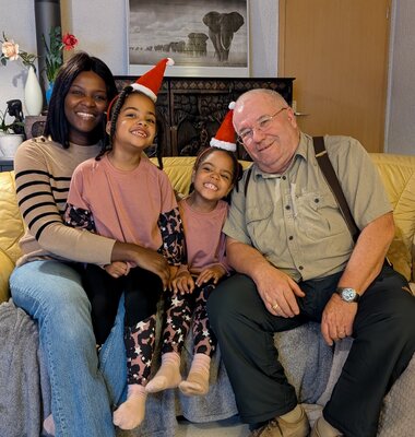 Familie Semar mit Zwillingen