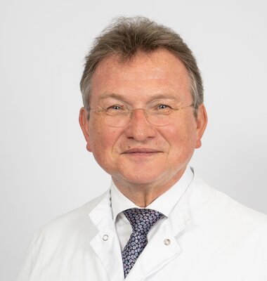 Prof. Dr. Berthold Seitz