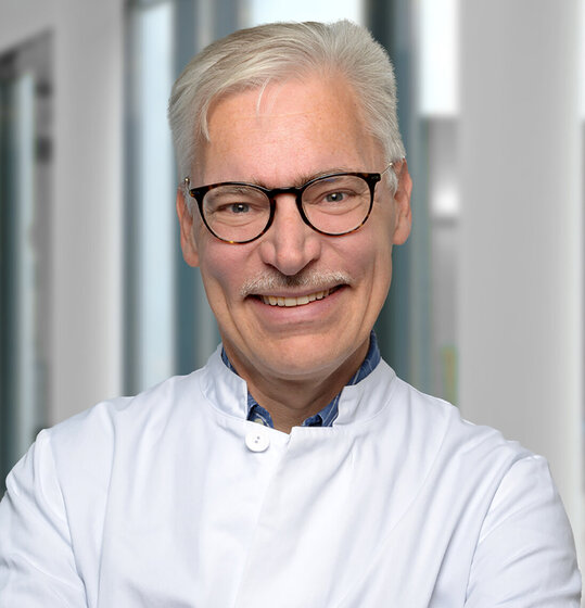 Univ.-Prof. Dr. Bernhard Schick