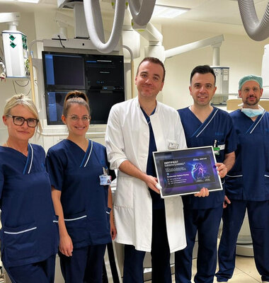 Team des Herzkatheterlabors des UKS