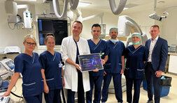 Team des Herzkatheterlabors des UKS